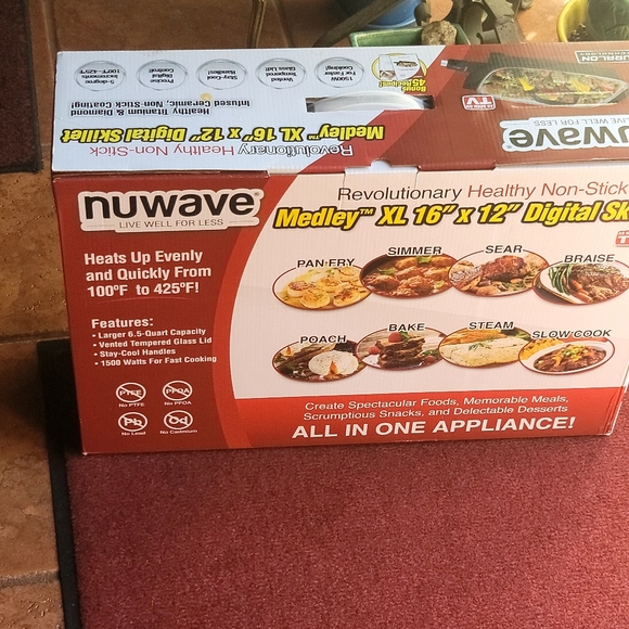 NuWave Medley xl 12x16 digital skillet NIB - Picture 1 of 3